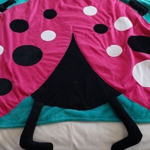 LADY BUG polyester plush hooded blanket size 27" x 52"